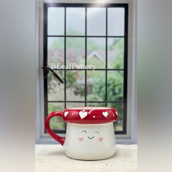 Baby Mushroom Red/White Ceramic 20oz Mug - Picture 5 of 9